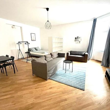 Brand New & Spacious Apartment In The City Centre Βιέννη Εξωτερικό φωτογραφία